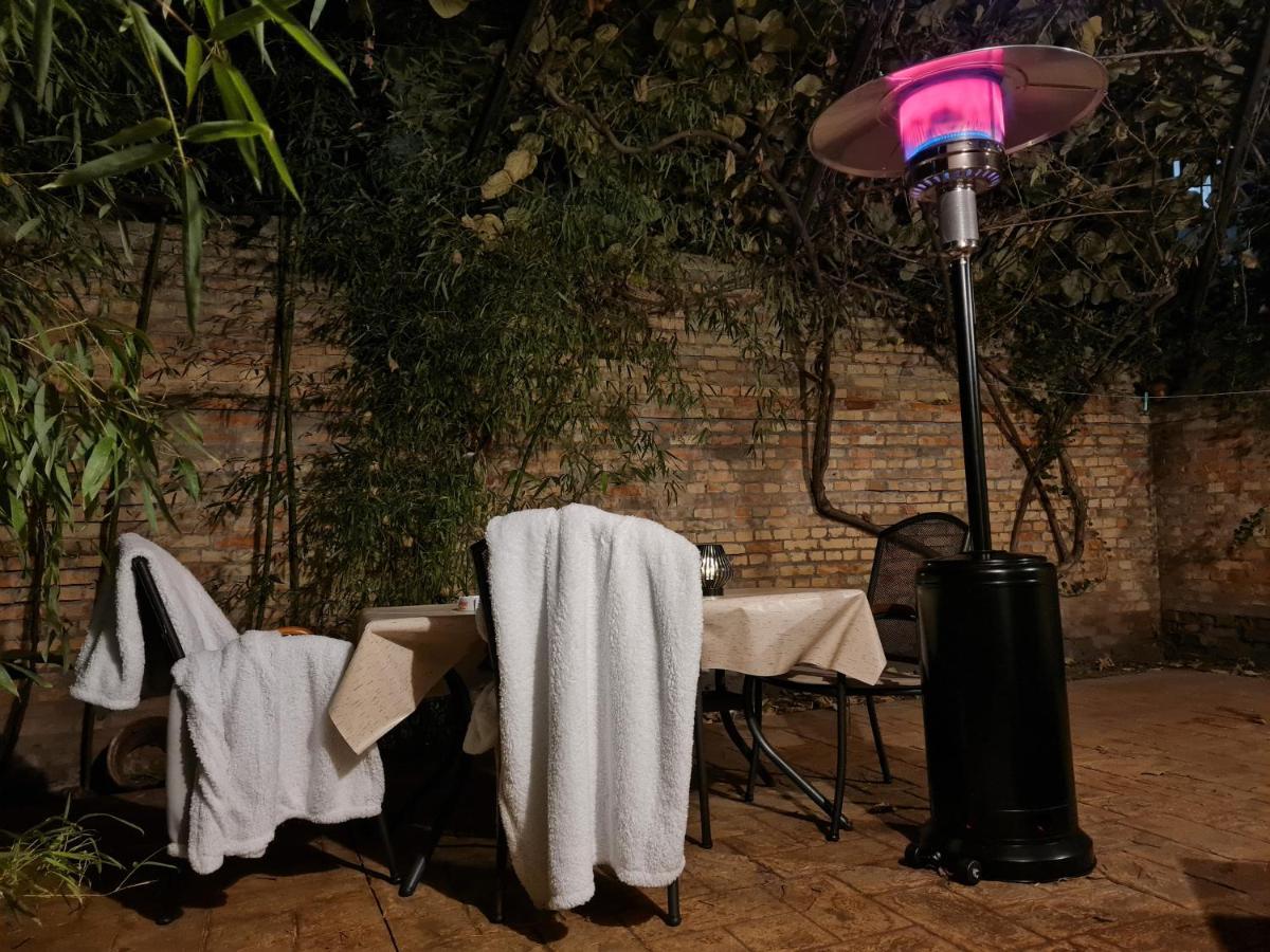 Garden Center Apartment نوفي ساد المظهر الخارجي الصورة